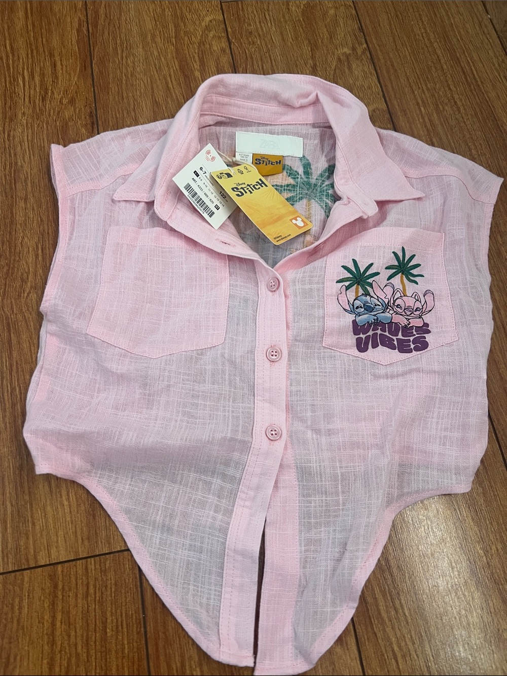 Disney Pink Lilo & Stitch Sleeveless Button-Front Top